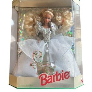 NIB Barbie Special Edition Doll 1992 in Silver Sparkling Gown